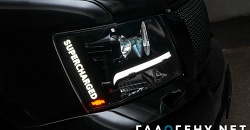 Chevrolet Tahoe — кастомный поворотник. Покраска светодиодного поворотника в черный цвет с нанесением трафаретной надписи и изображения