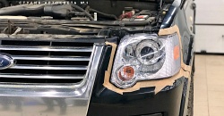 Ford Explorer IV — врезка светодиодных билинз GNX Professional Series 3.0 в галогенный рефлектор