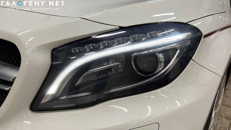 Mercedes GLA - замена линз в фарах на biled модули Aozoom Dragon Knight, бронирование фар антигравийной плёнкой