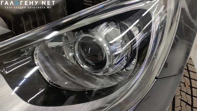 Hyundai Solaris - установка biled модулей GNX Silver с мягкой СТГ в отражатель в фарах, восстановление прозрачности стёкол фар, бронирование фар антигравийной плёнкой