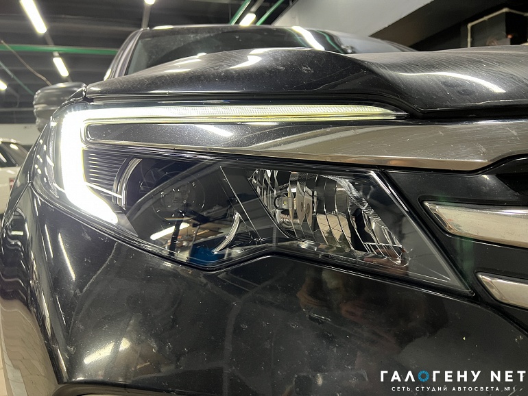 Honda Pilot - замена линз в фарах на Aozoom K3 Dragon Knight