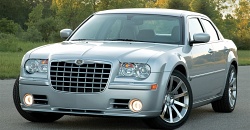 Chrysler 300C - Замена штатной ксеноновой линзы на биксеноновый модуль Hella.