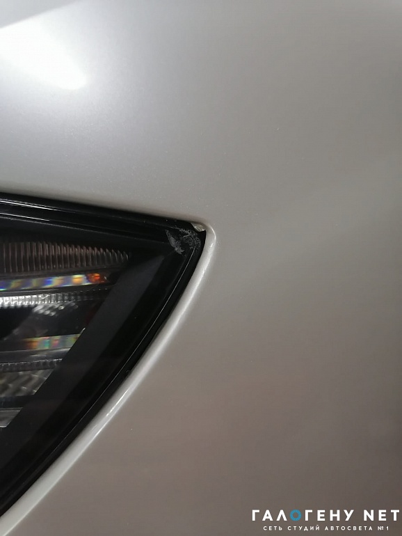 BMW X6 E71 - замена линз в фарах на biled модули Aozoom A4+, замена стёкол фар, бронирование фары антигравийной плёнкой