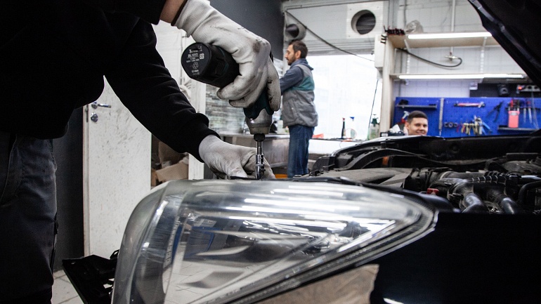 Subaru Forester 2013 - замена ксеноновых ламп, восстановление прозрачности стекол и бронь фар 