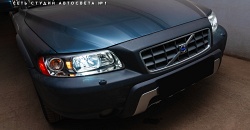 Volvo XC70 — восстановление прозрачности стекол, шлифовка, полировка, бронирование фар